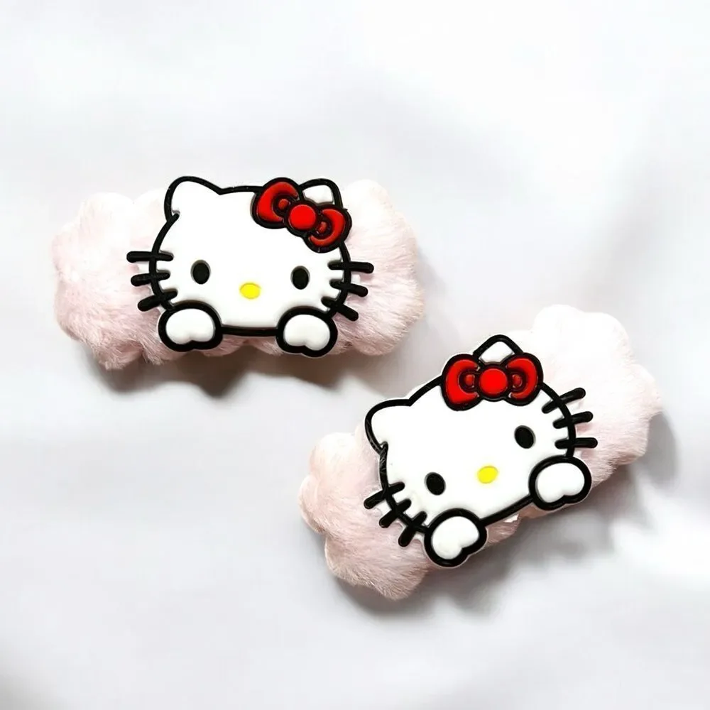 ⭐️3/$25⭐️ Hello Kitty Pink Furry Hair Clips Set Of 2